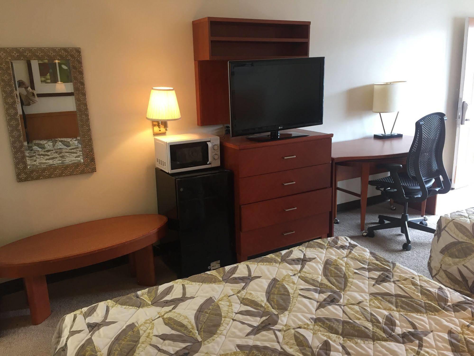 Motel Travel -